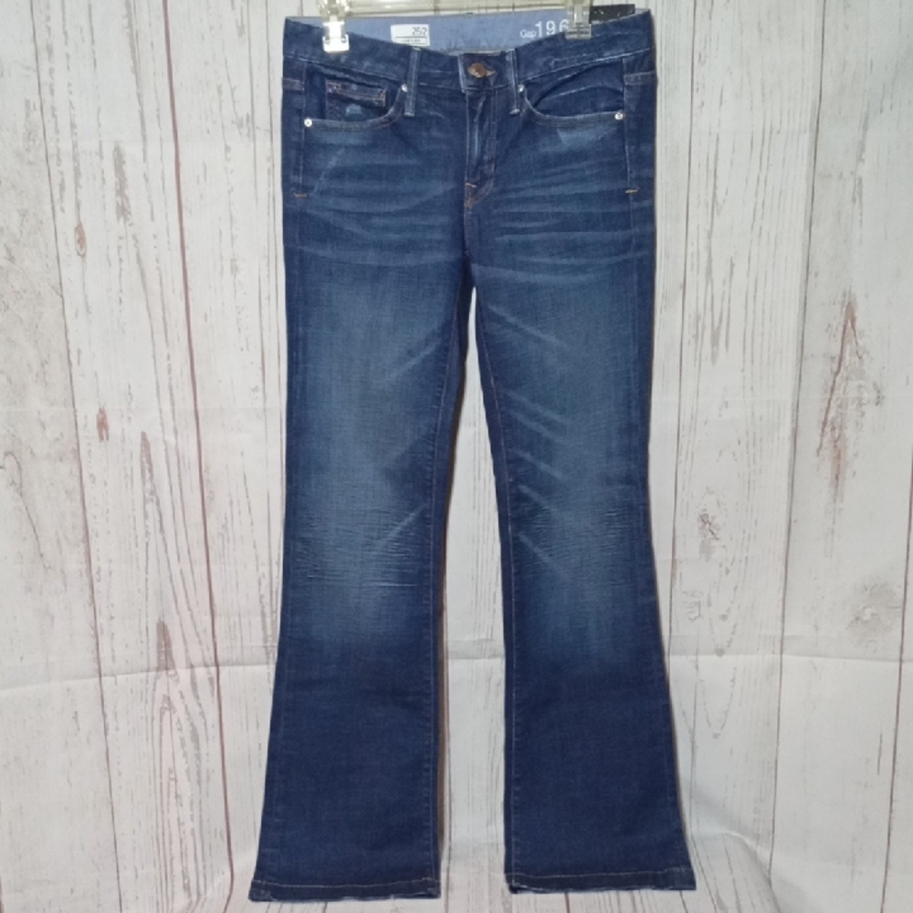 NWT GAP 1969 Long & Lean Women's Denim Jeans Sz 26/2
